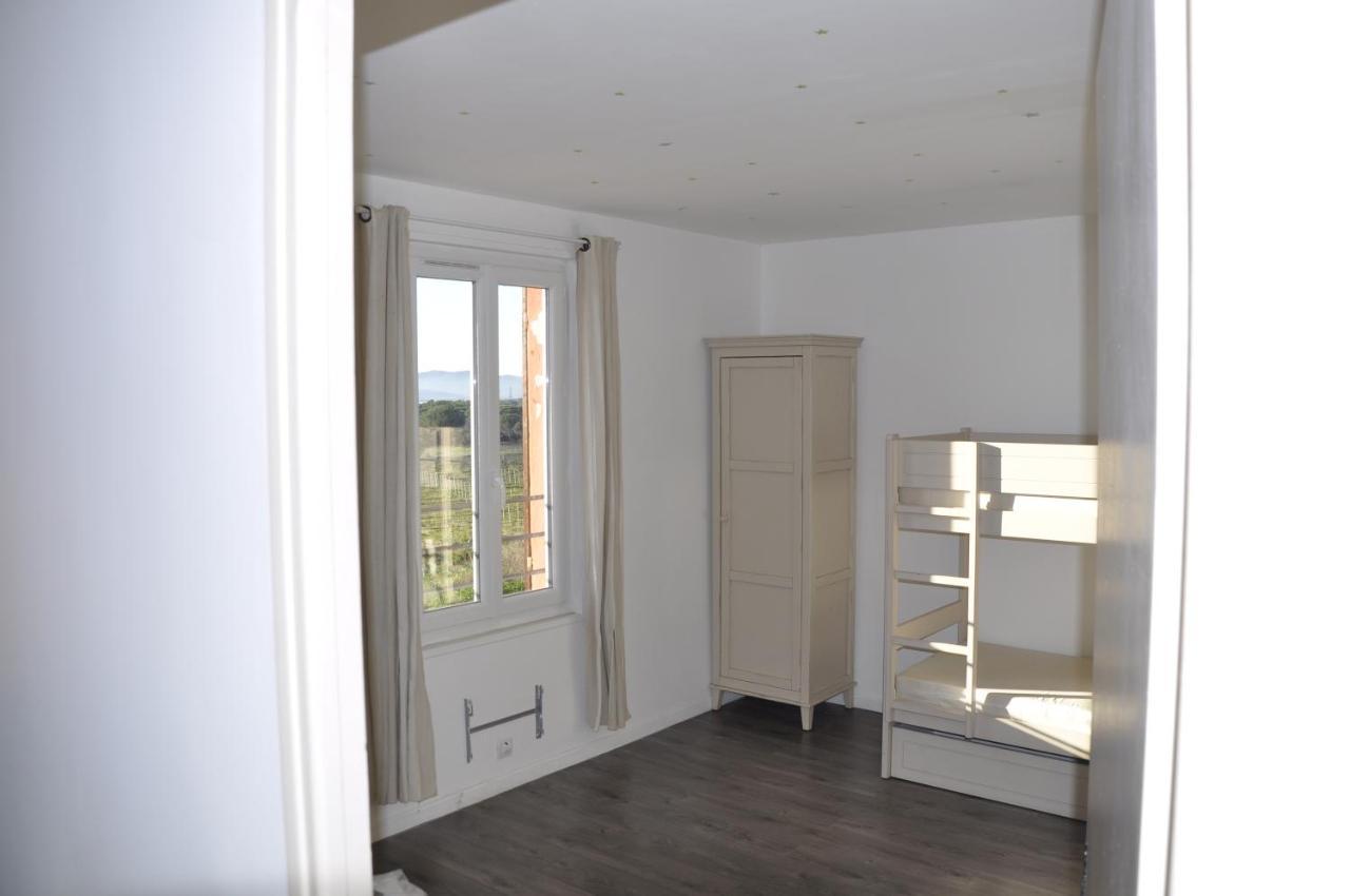 Le Gite Des Cinq Cepages Fréjus Exteriör bild